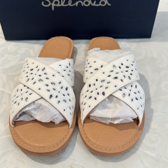 Splendid Salvia Embroidered Eyelet Slide Sandal. Size 7.5 - Picture 6 of 14